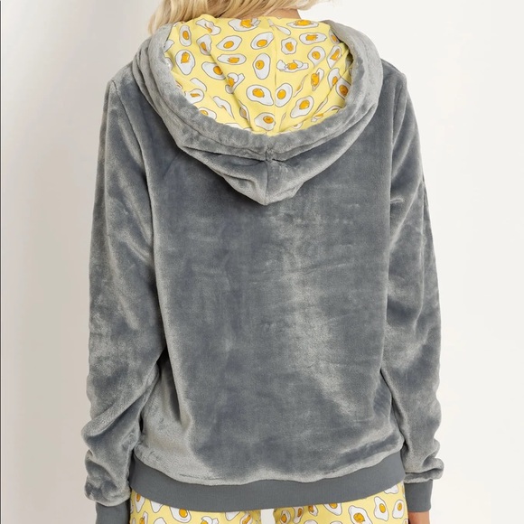 Sold BNWT Sanrio Gudetama Hoodie - Picture 2 of 3